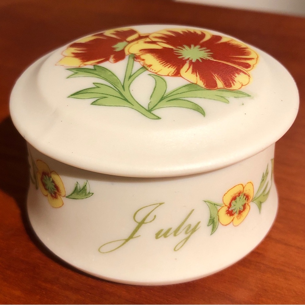 LEFTON Flower of the Month (July) Ceramic Porcelain Trinket Jewelry Gift Box